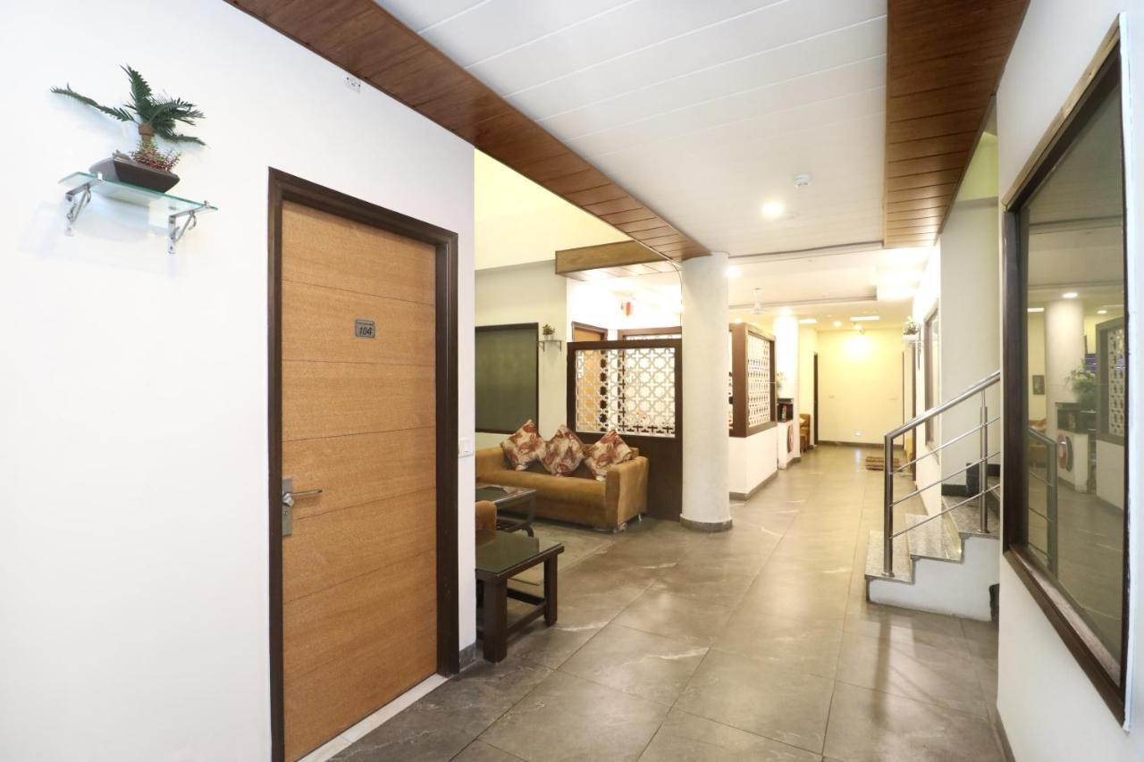 Hotel Seven- Center Of City จัณฑีครห์ ภายนอก รูปภาพ